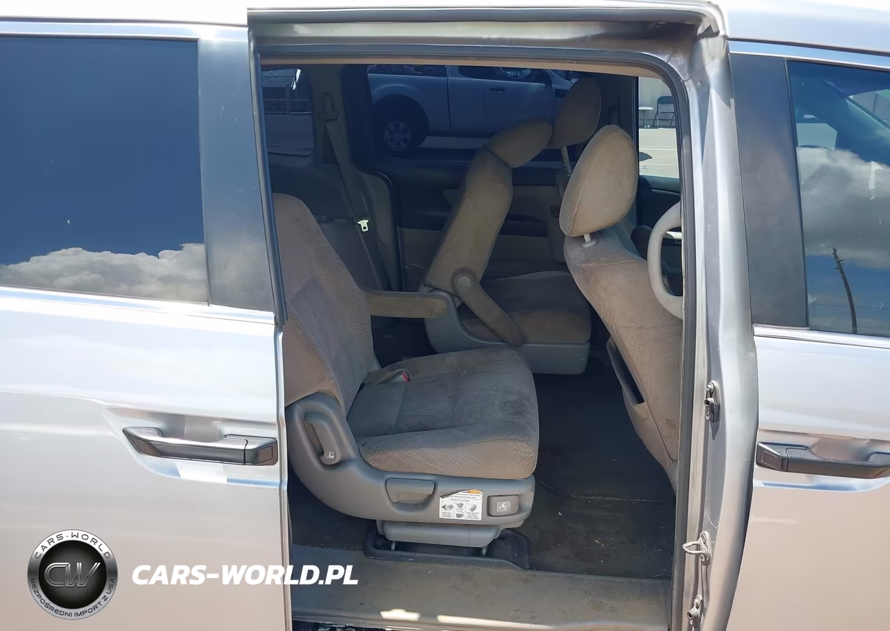 2017 Honda Odyssey Lx VIN:5FNRL5H20HB002393 - 8