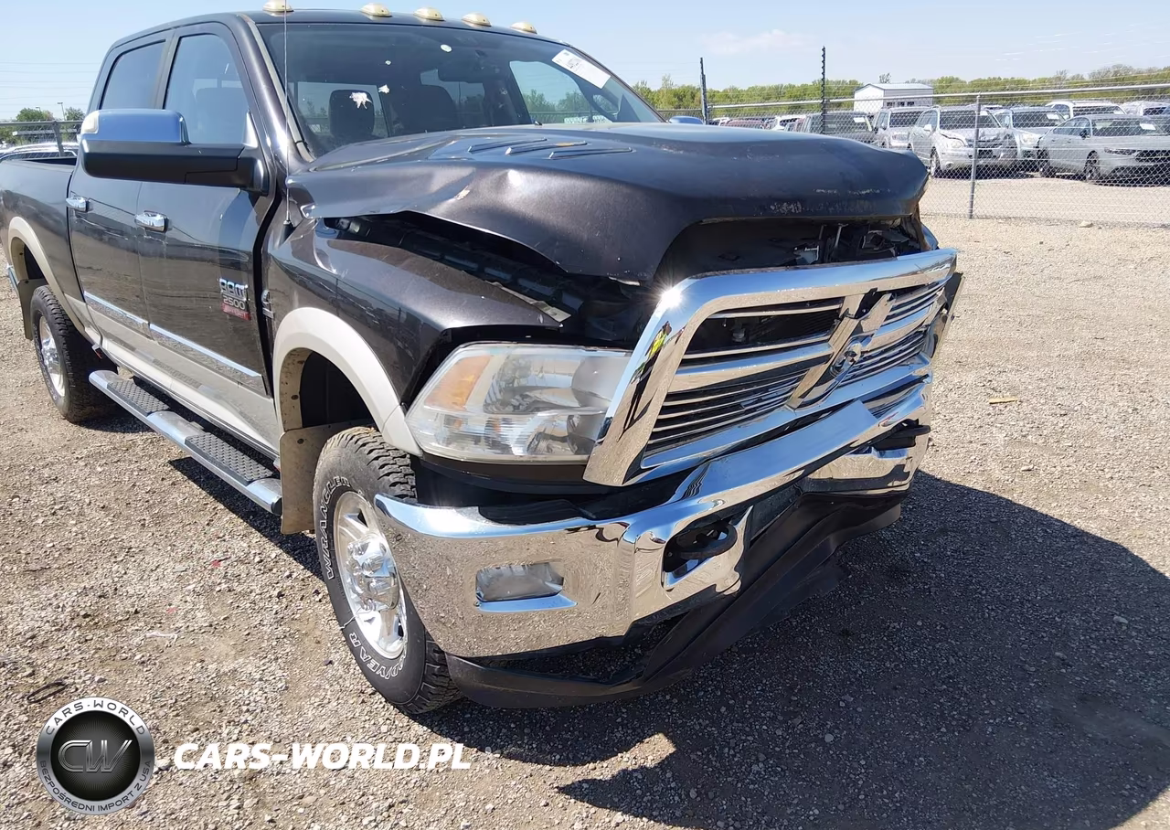 2011 Ram Ram 2500 Laramie VIN:3D7UT2CL8BG565742 - 17