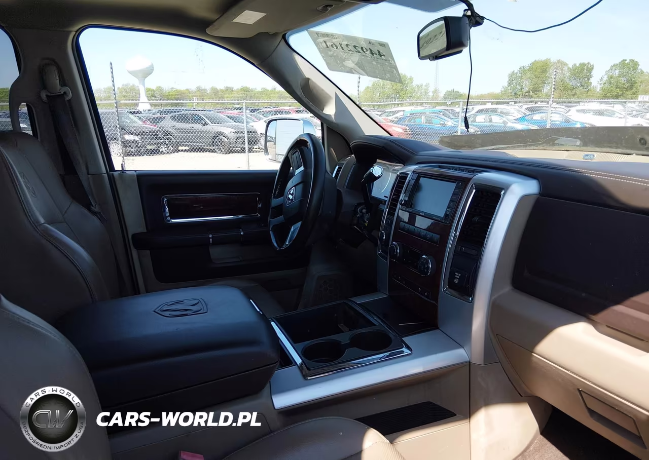 2011 Ram Ram 2500 Laramie VIN:3D7UT2CL8BG565742 - 5