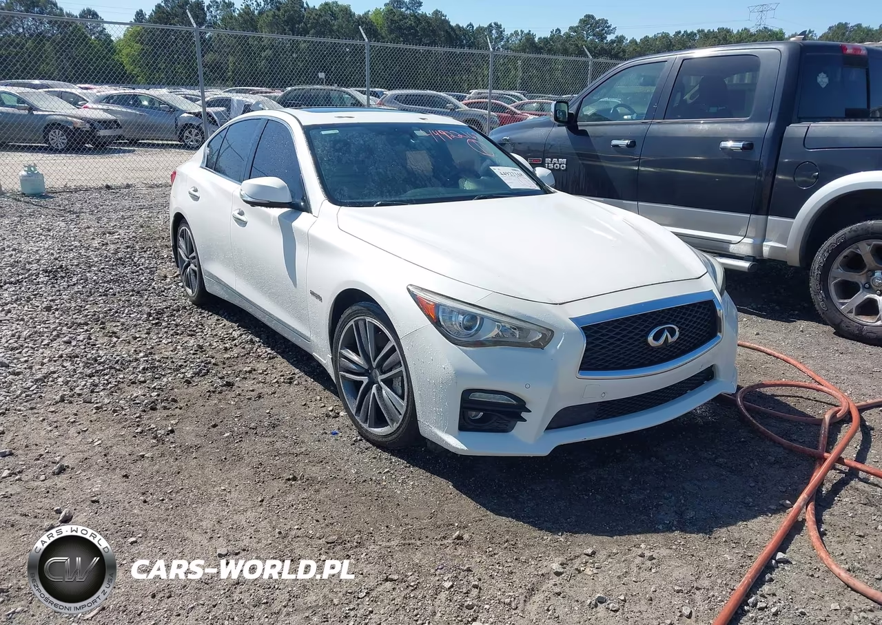 2014 Infiniti Q50 Hybrid Sport