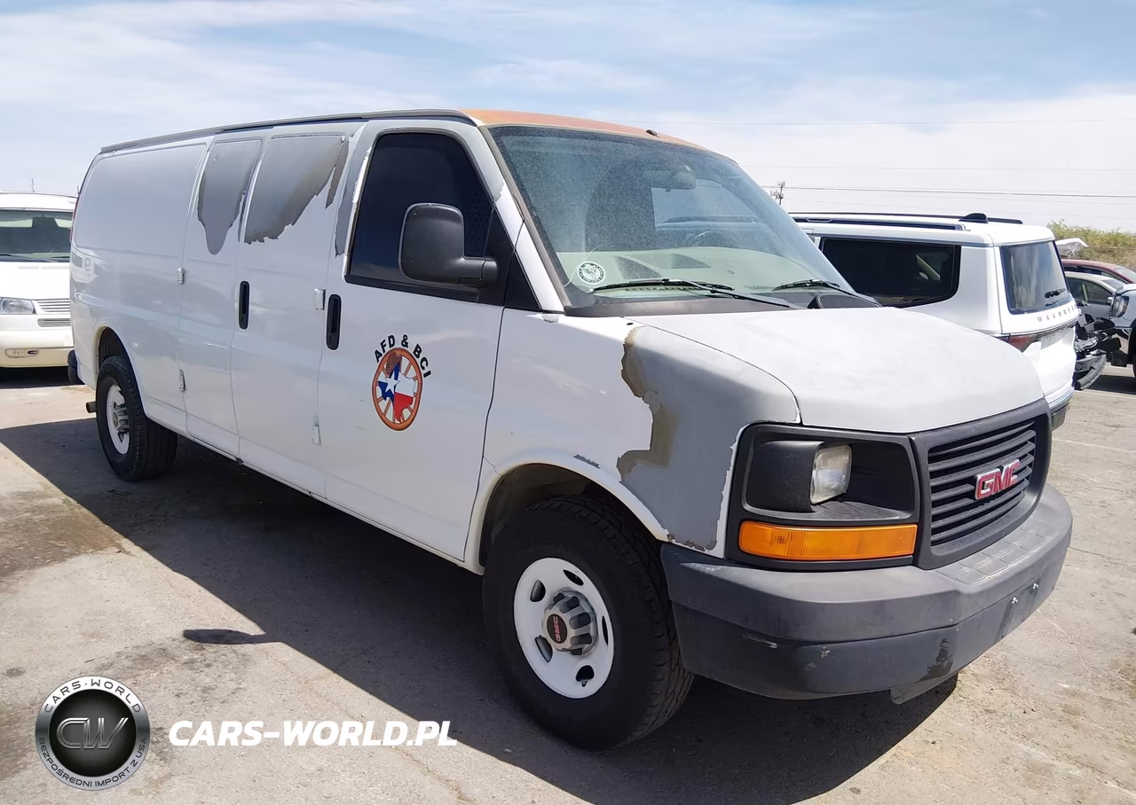 2008 GMC Savana Work Van