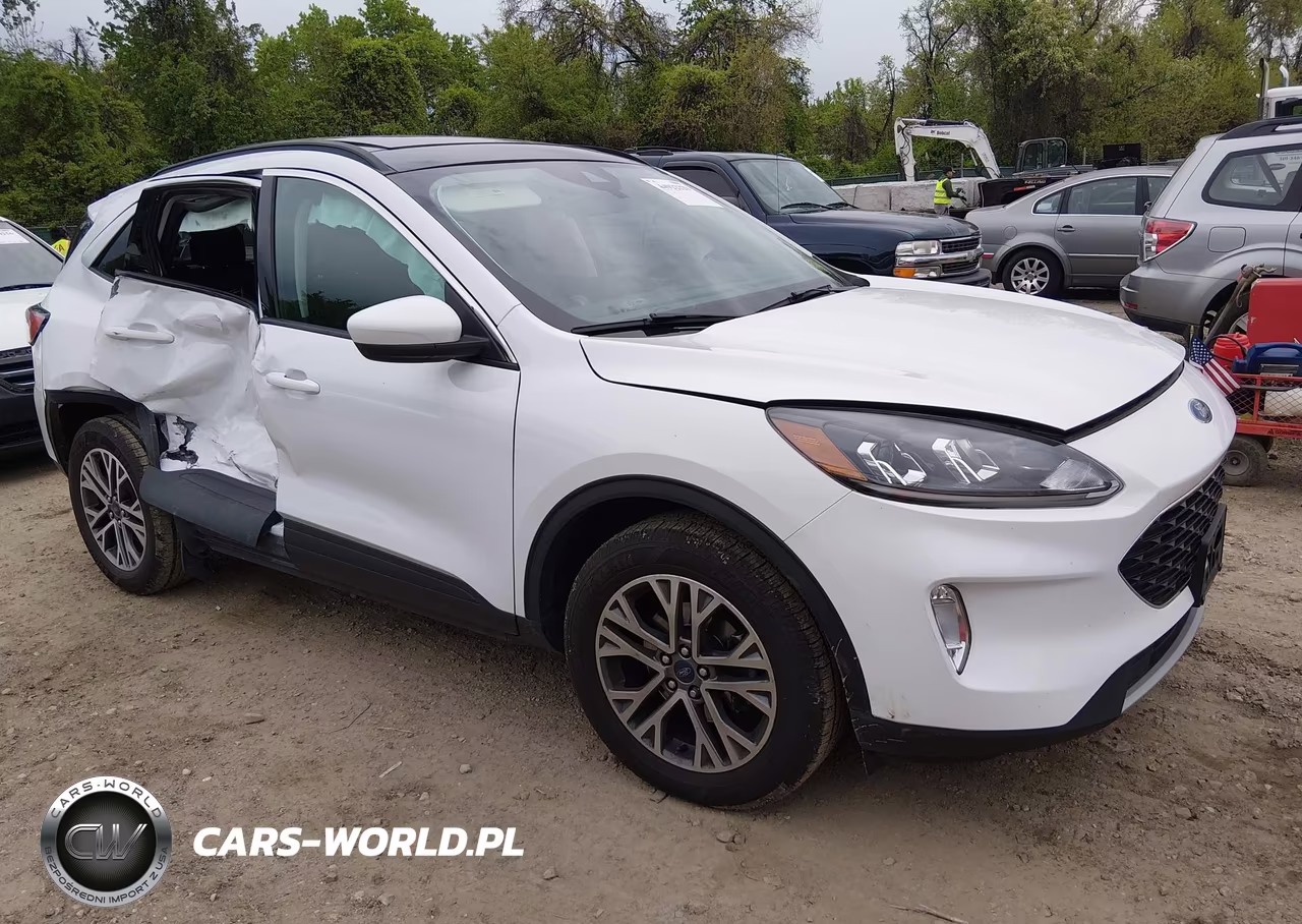 2022 Ford Escape Sel