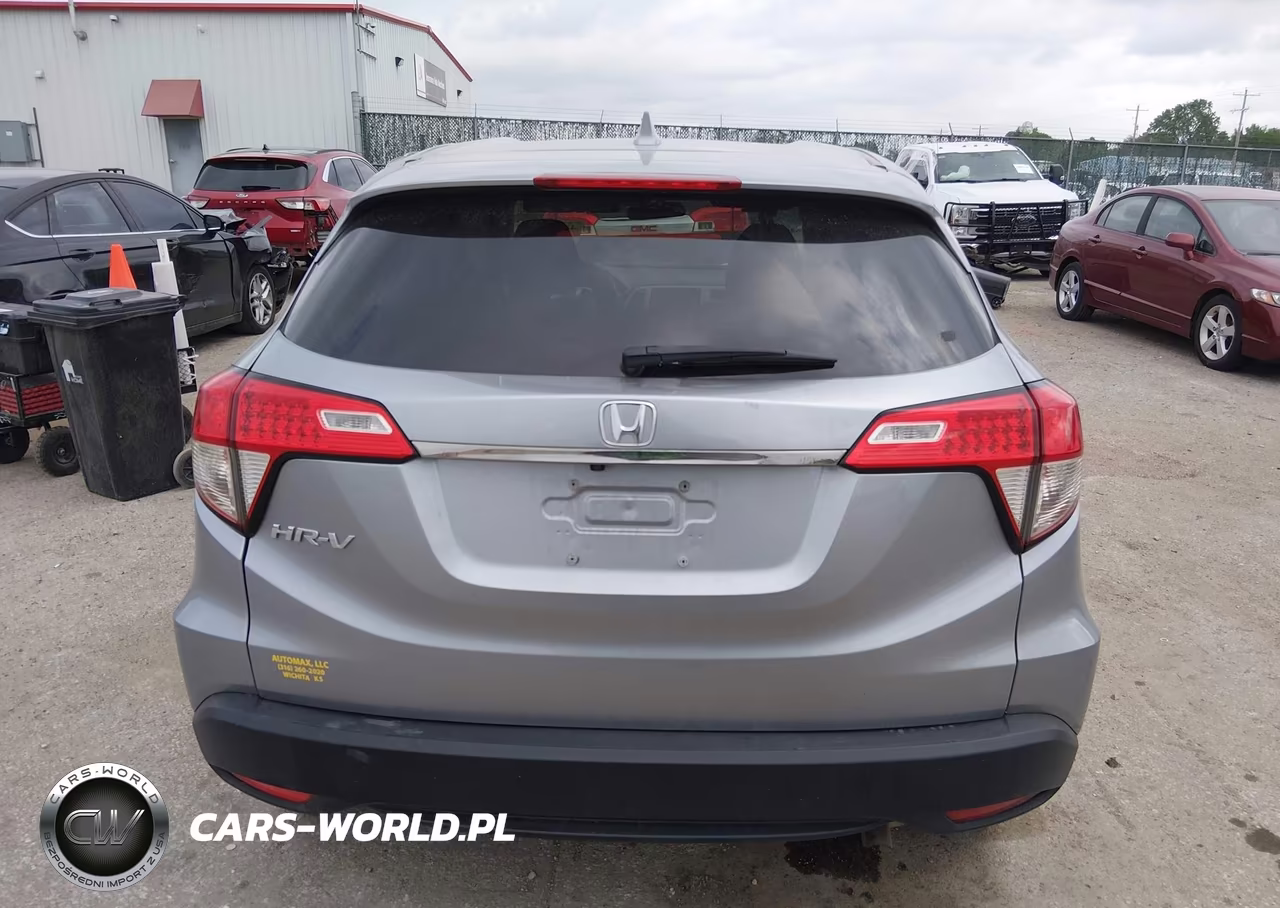 2018 Honda Hr-V Lx VIN:3CZRU5H30JM715036 - 16