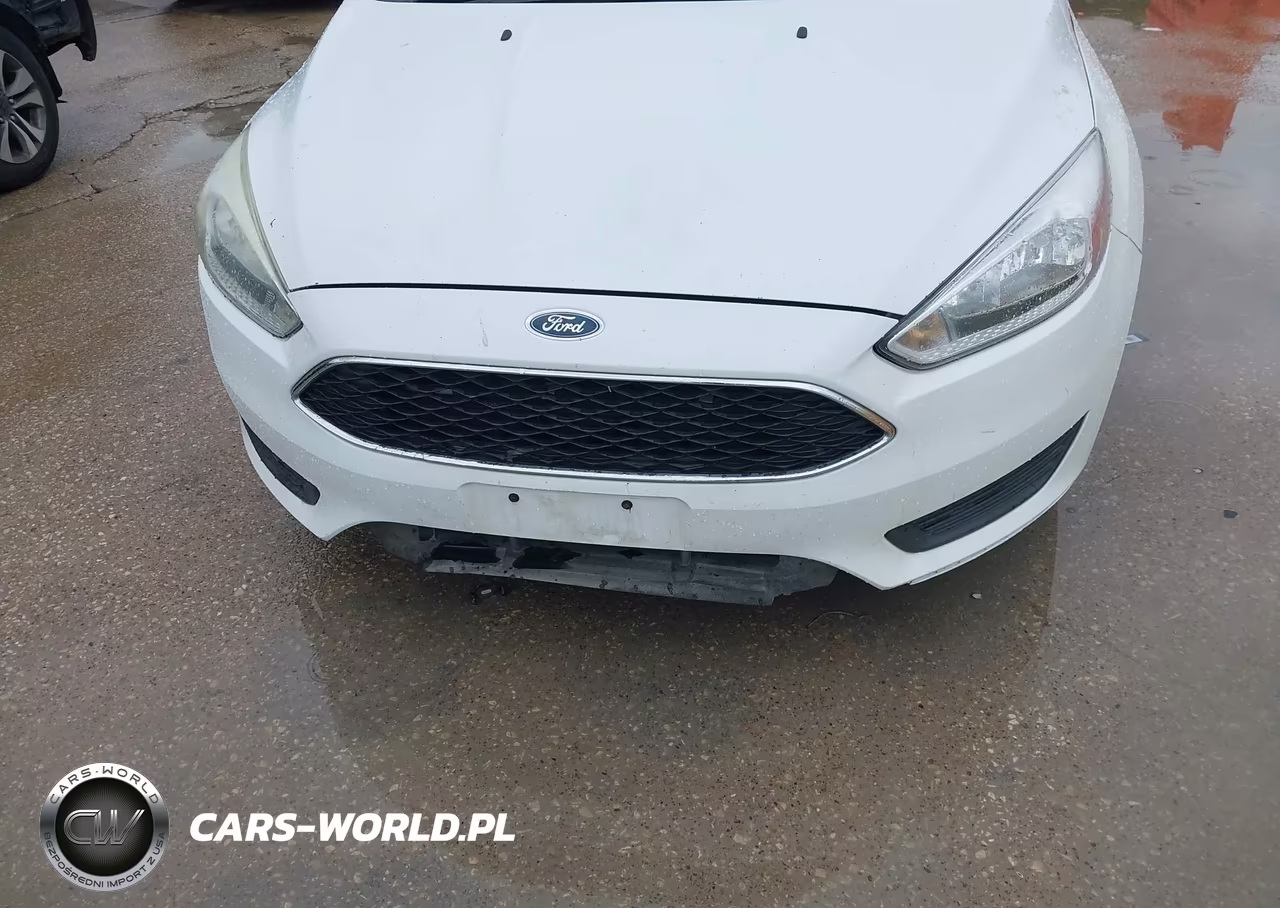 2016 Ford Focus Se VIN:1FADP3K23GL297888 - 6