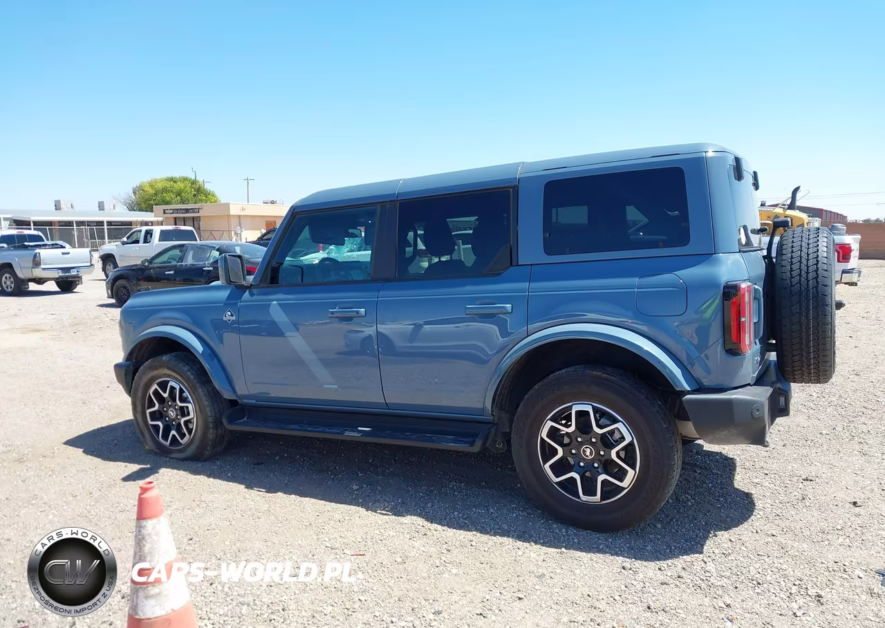 2025 Ford Bronco Outer Banks VIN:1FMEE8BP7SLA79535 - 14