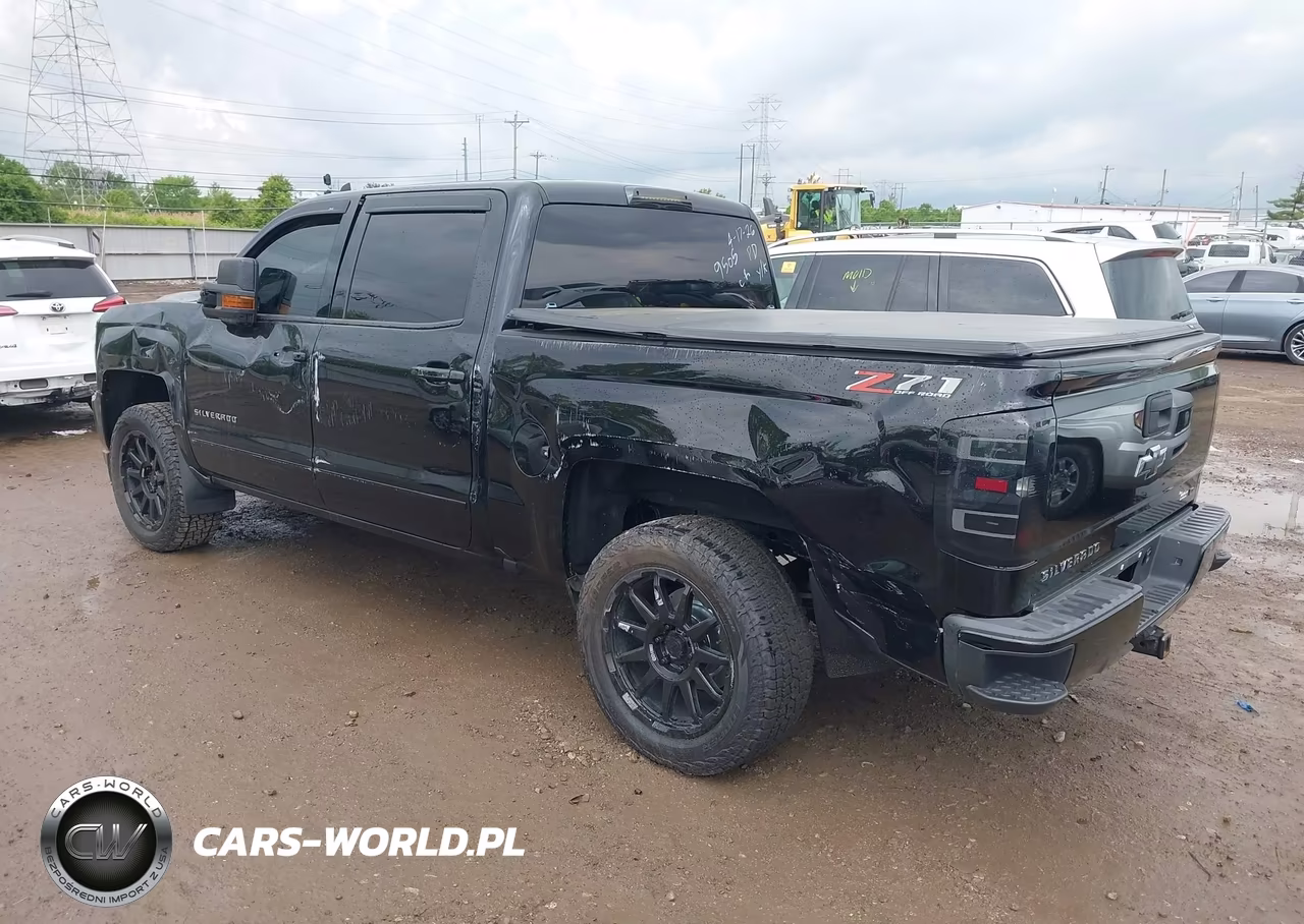 2018 Chevrolet Silverado 1500 2Lt VIN:3GCUKREC0JG619505 - 3