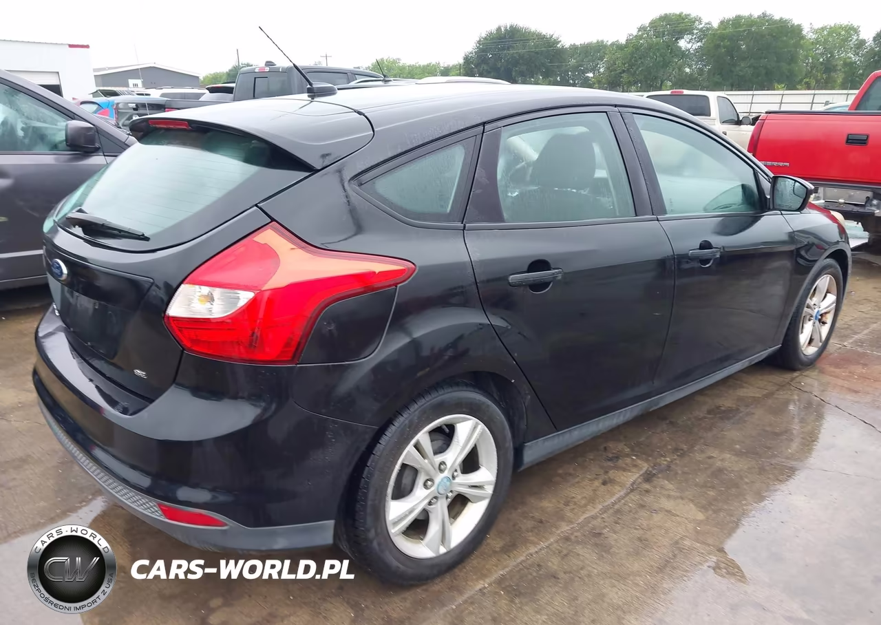 2013 Ford Focus Se VIN:1FADP3K25DL227112 - 4