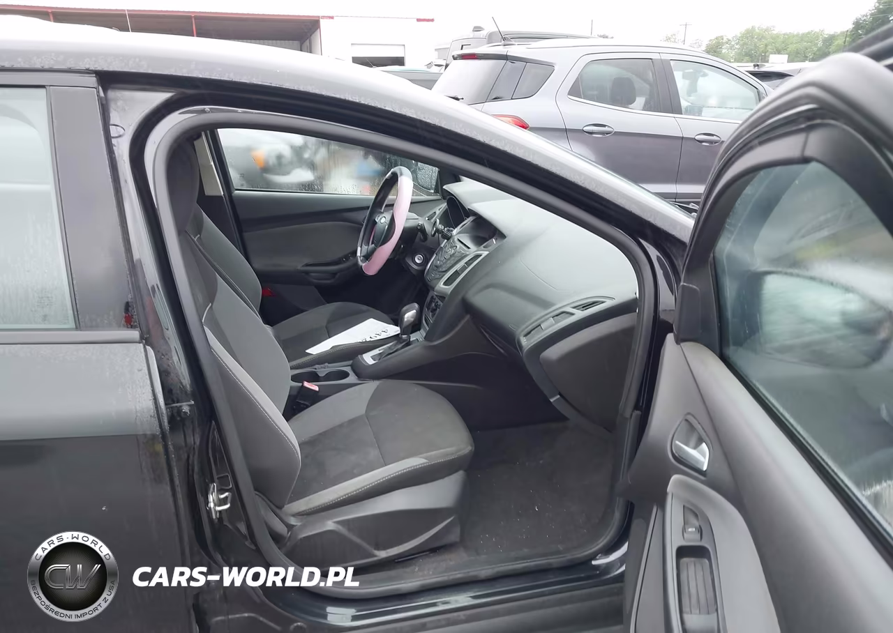 2013 Ford Focus Se VIN:1FADP3K25DL227112 - 5