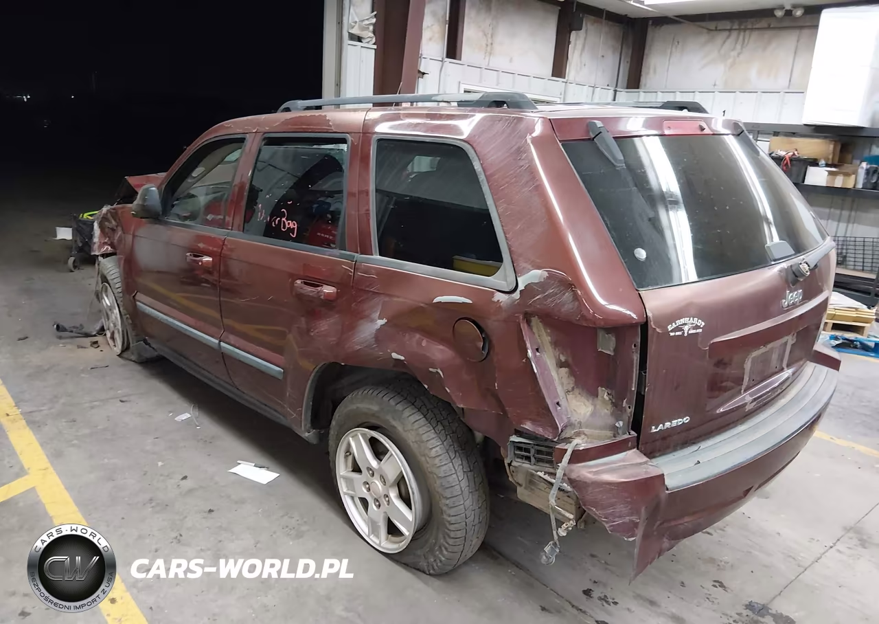 2007 Jeep Grand Cherokee Laredo VIN:1J8GS48K87C500785 - 3