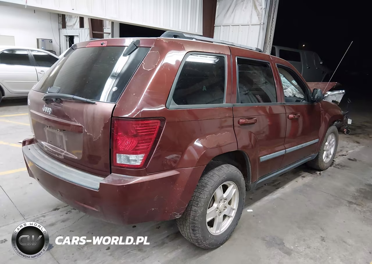 2007 Jeep Grand Cherokee Laredo VIN:1J8GS48K87C500785 - 4