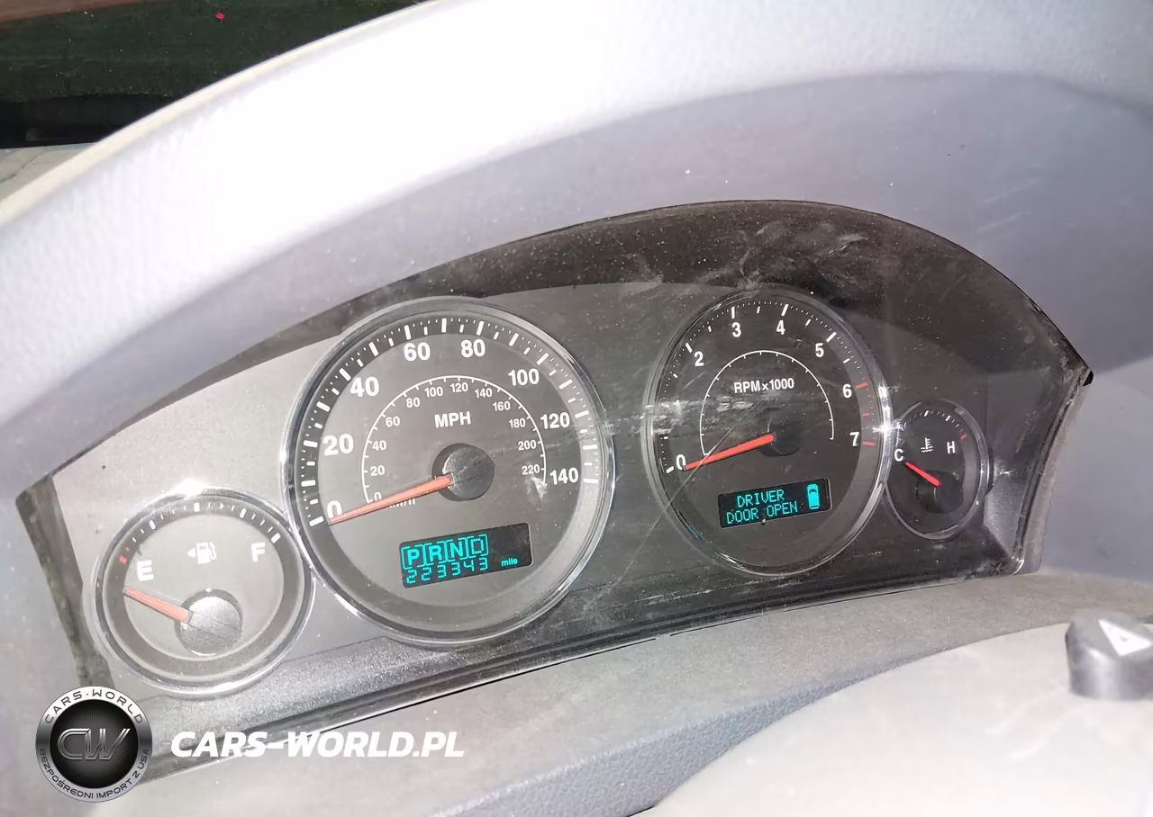 2007 Jeep Grand Cherokee Laredo VIN:1J8GS48K87C500785 - 7