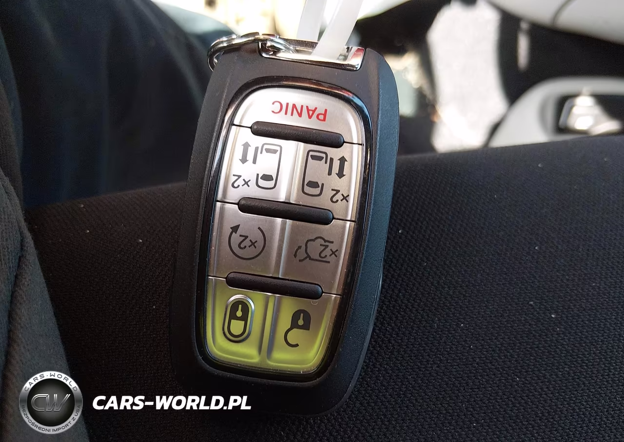 2024 Chrysler Voyager Lx VIN:2C4RC1CGXRR201923 - 11