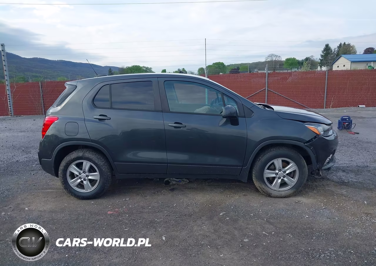 2019 Chevrolet Trax Ls VIN:3GNCJKSB3KL222873 - 13