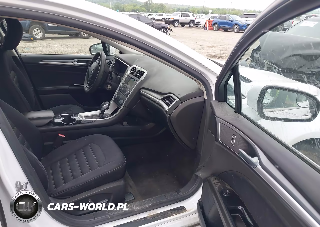 2015 Ford Fusion Se VIN:1FA6P0HD1F5110182 - 5