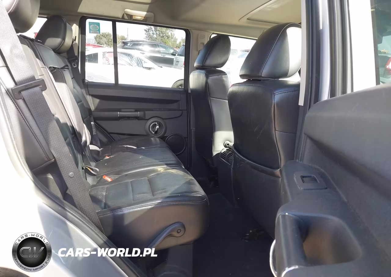 2010 Jeep Commander Sport VIN:1J4RG4GK4AC158448 - 8
