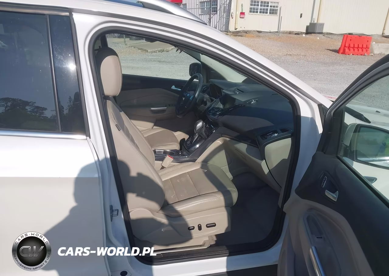 2015 Ford Escape Titanium VIN:1FMCU0J90FUB88434 - 5
