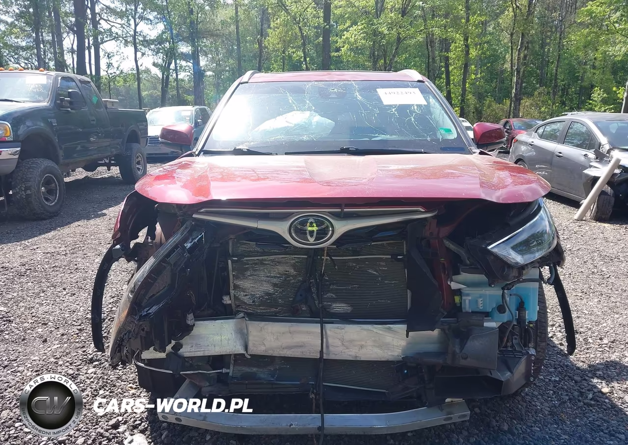 2022 Toyota Highlander Xle VIN:5TDGZRAH8NS135499 - 12