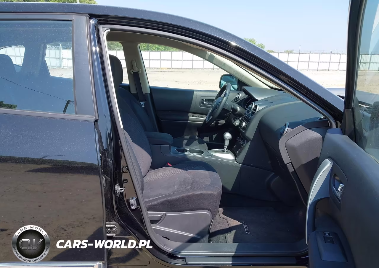 2013 Nissan Rogue S VIN:JN8AS5MT0DW550872 - 5