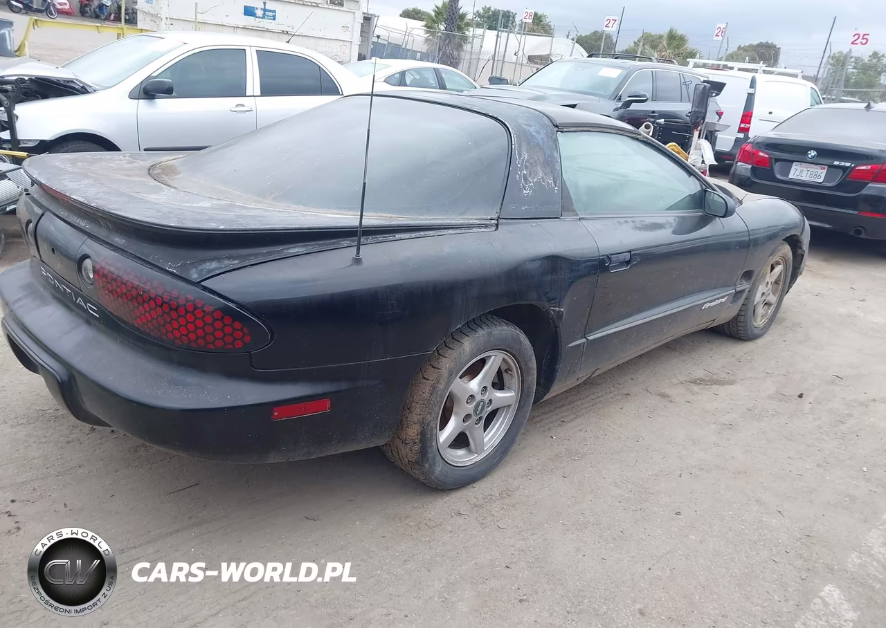 2001 Pontiac Firebird VIN:2G2FS22K612130030 - 4