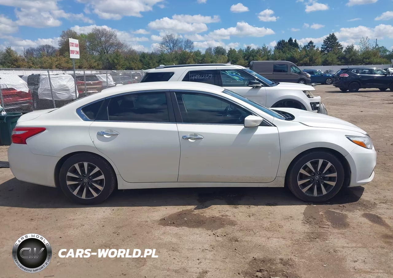 2017 Nissan Altima 2.5 Sv VIN:1N4AL3AP4HC266078 - 13