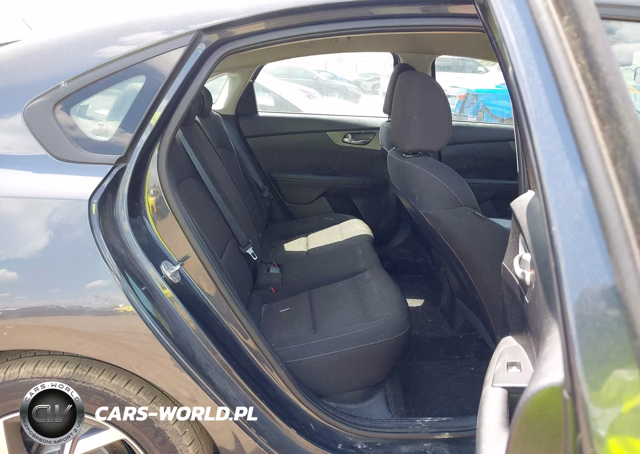 2020 Kia Forte Lxs VIN:3KPF24AD9LE248238 - 8