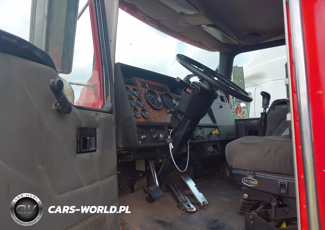 2001 Kenworth Construction T300 VIN:2NKMHD6X11M870428 - 5