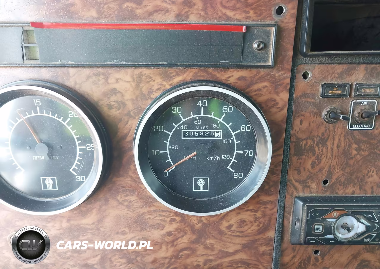 2001 Kenworth Construction T300 VIN:2NKMHD6X11M870428 - 6