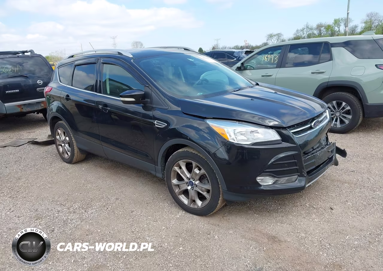 2015 Ford Escape Titanium – zdjęcie 1 z 16