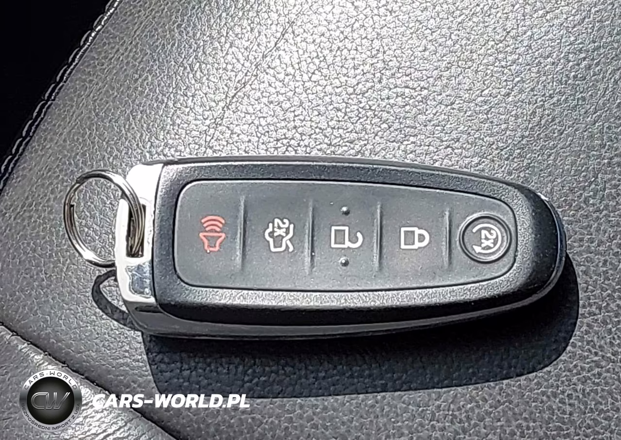 2015 Ford Escape Titanium VIN:1FMCU9J91FUB69797 - 11
