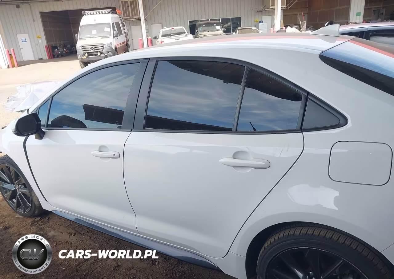 2024 Toyota Corolla Hybrid Se VIN:JTDBCMFE4R3061499 - 13