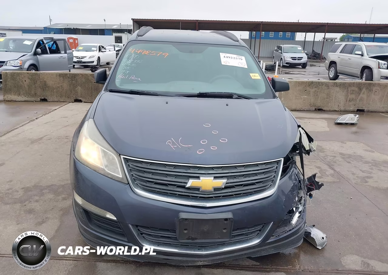 2013 Chevrolet Traverse Ls VIN:1GNKRFED2DJ243345 - 13