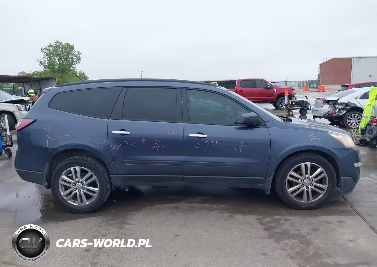 2013 Chevrolet Traverse Ls VIN:1GNKRFED2DJ243345 - 14