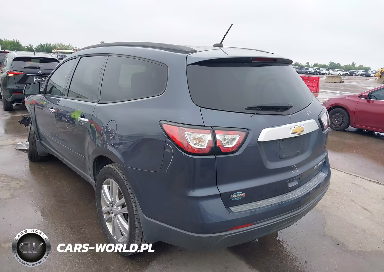 2013 Chevrolet Traverse Ls VIN:1GNKRFED2DJ243345 - 3