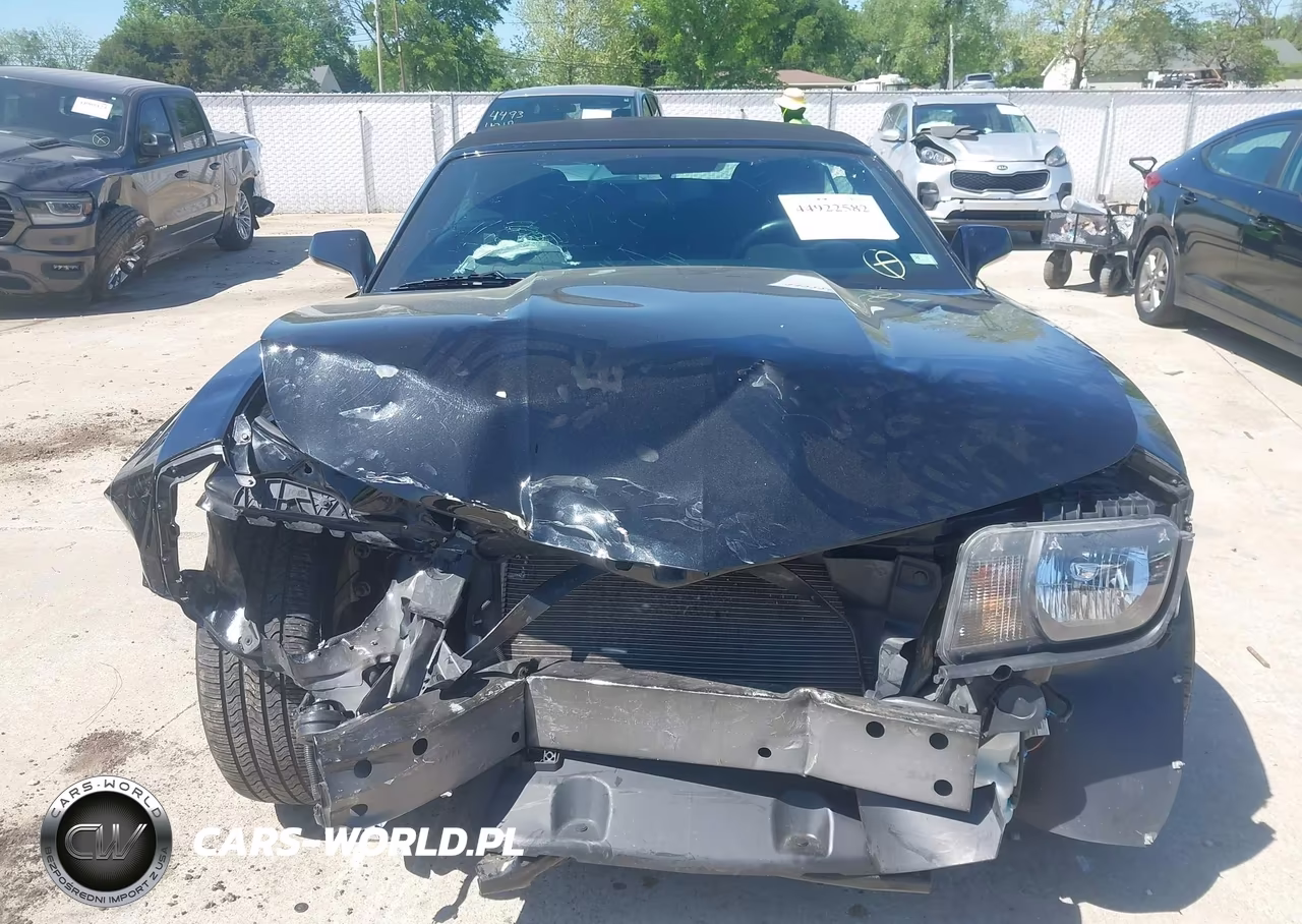 2011 Chevrolet Camaro 1Lt VIN:2G1FB3DDXB9196730 - 13