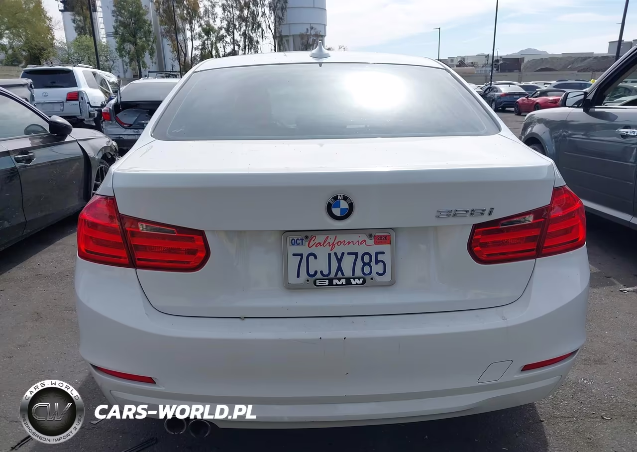 2013 BMW 328I VIN:WBA3C1C59DF444611 - 12