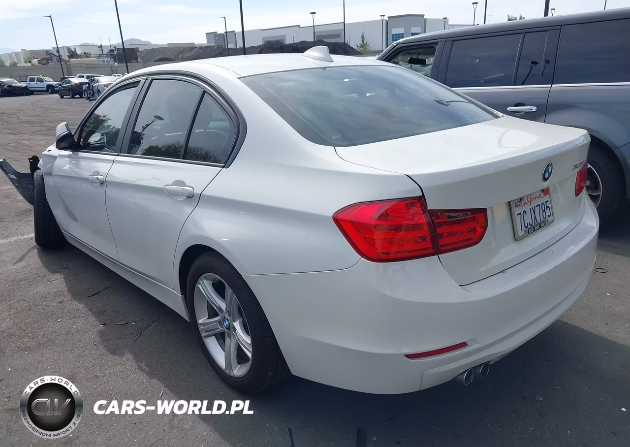 2013 BMW 328I VIN:WBA3C1C59DF444611 - 3