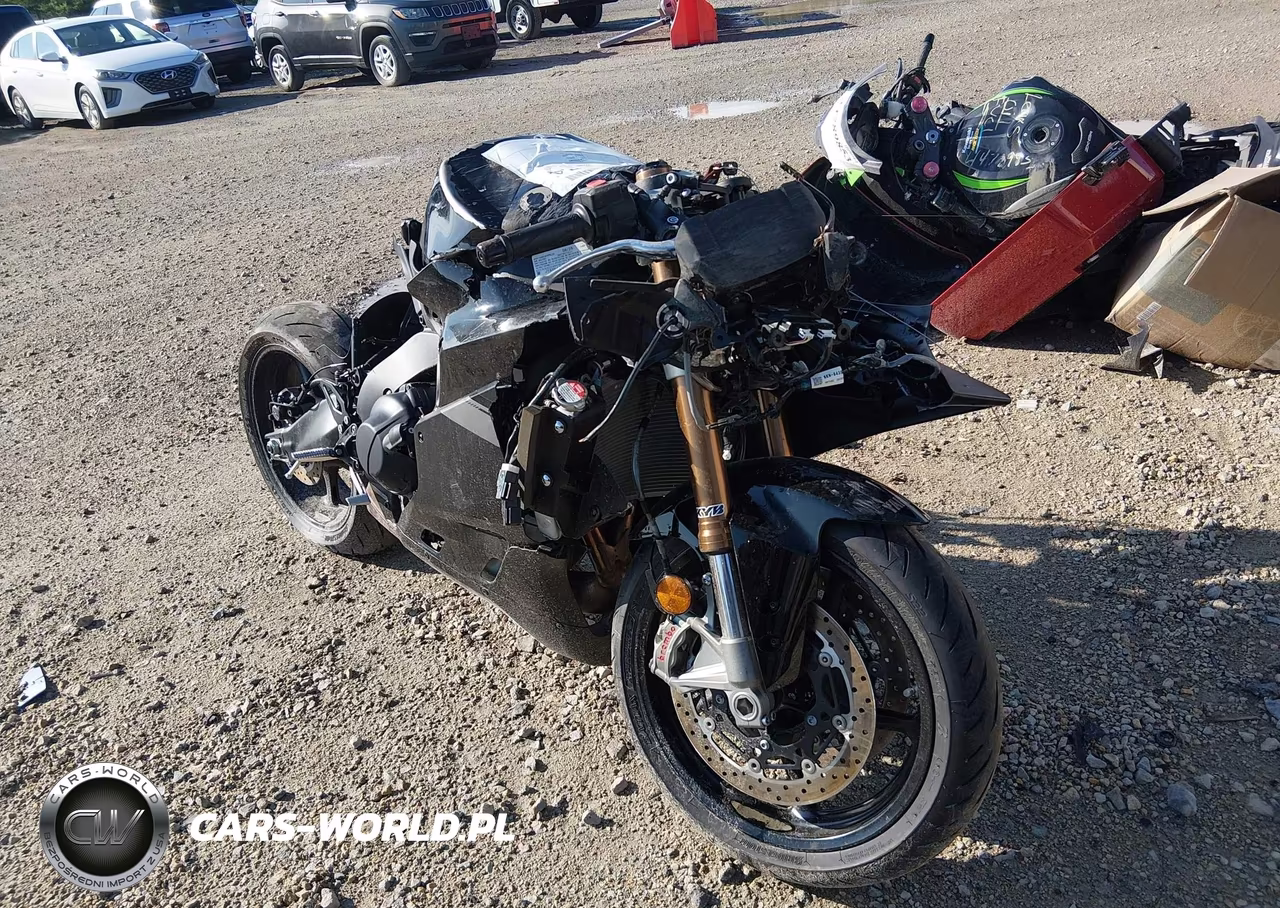 2025 Yamaha Yzf890 C