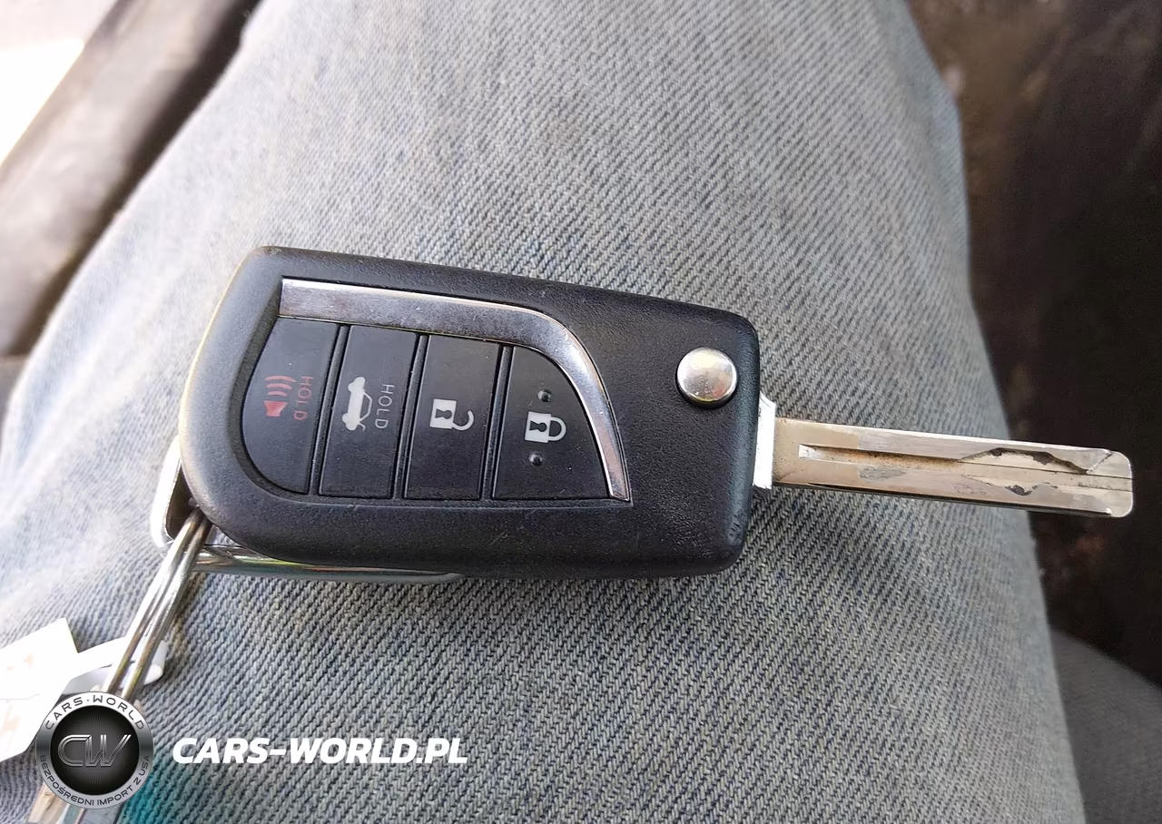 2022 Toyota Corolla Le VIN:5YFEPMAE7NP368532 - 11