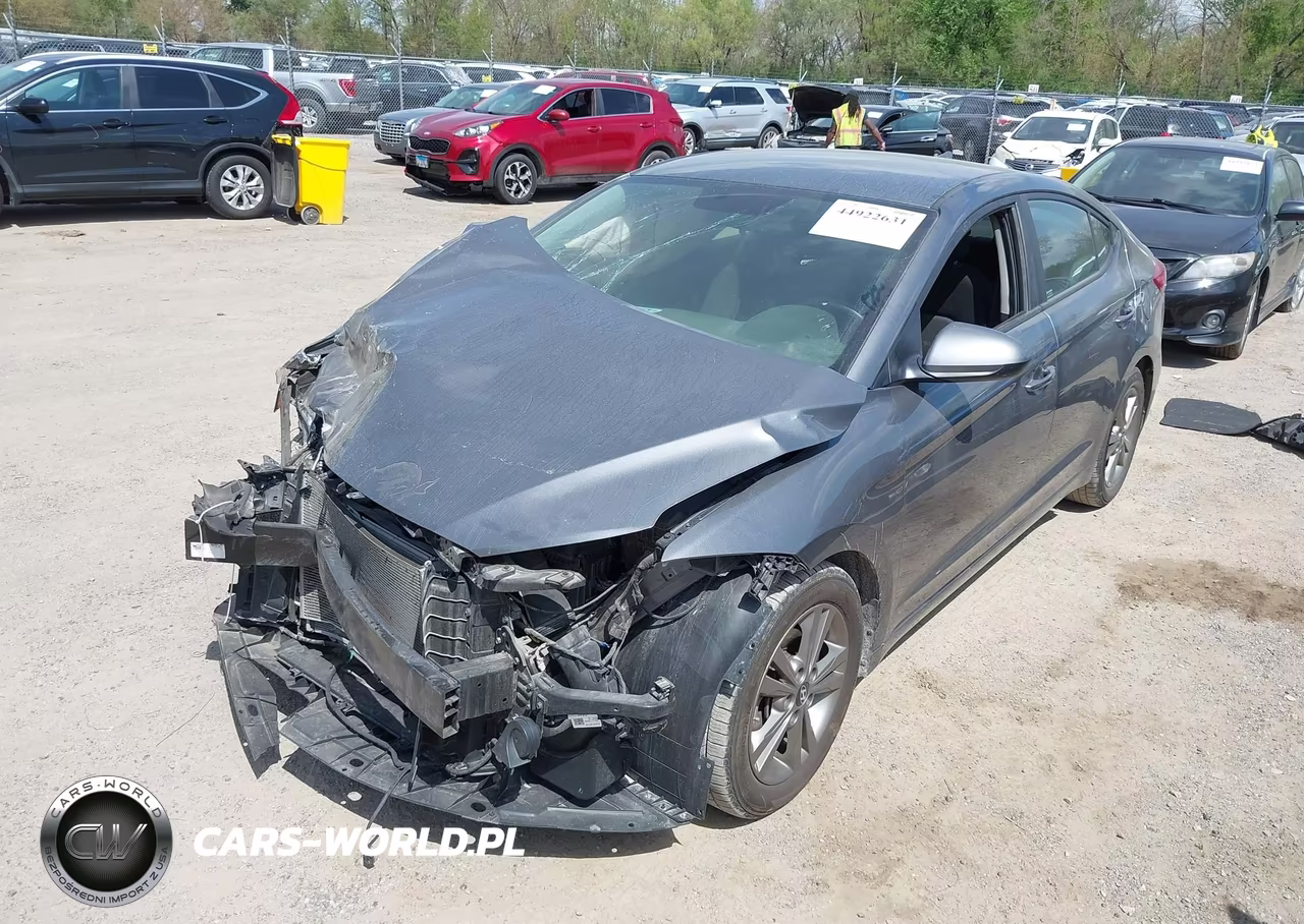 2018 Hyundai Elantra Sel VIN:5NPD84LF5JH399350 - 2