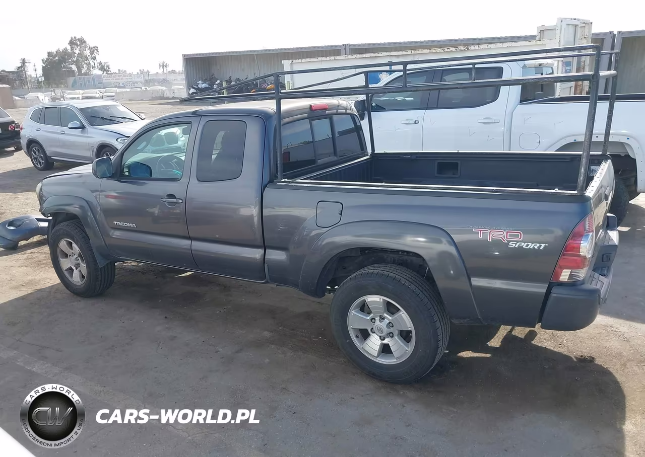 2011 Toyota Tacoma Prerunner V6 VIN:5TFTU4GN3BX003236 - 15