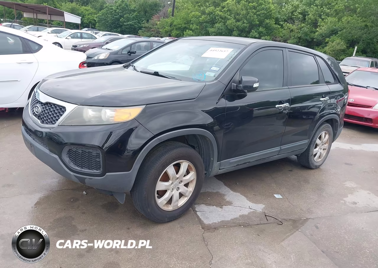 2011 Kia Sorento Lx VIN:5XYKT3A15BG105347 - 2