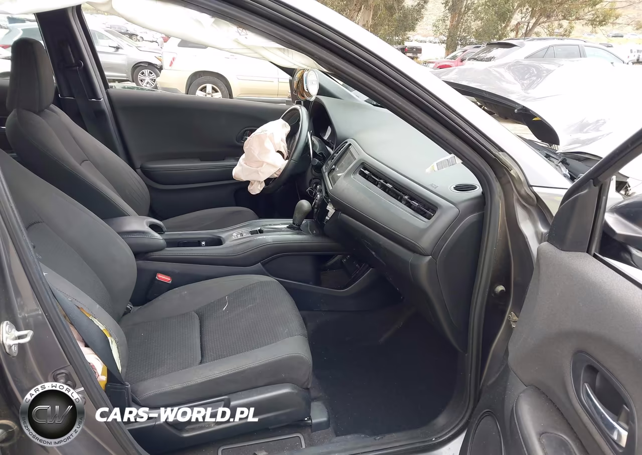 2019 Honda Hr-V Sport VIN:3CZRU5H19KM721644 - 5