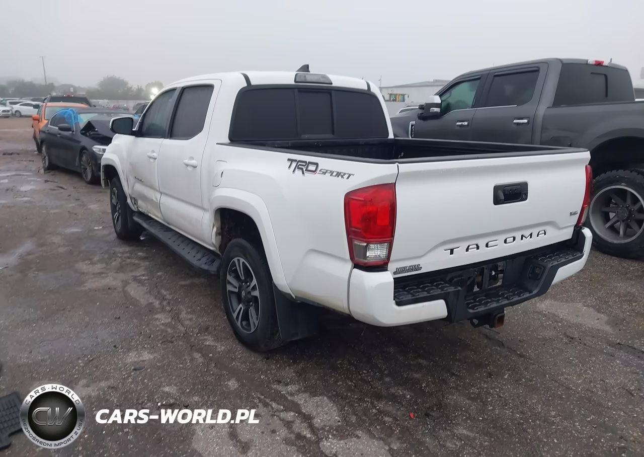 2016 Toyota Tacoma Trd Sport VIN:5TFAZ5CN7GX012551 - 3