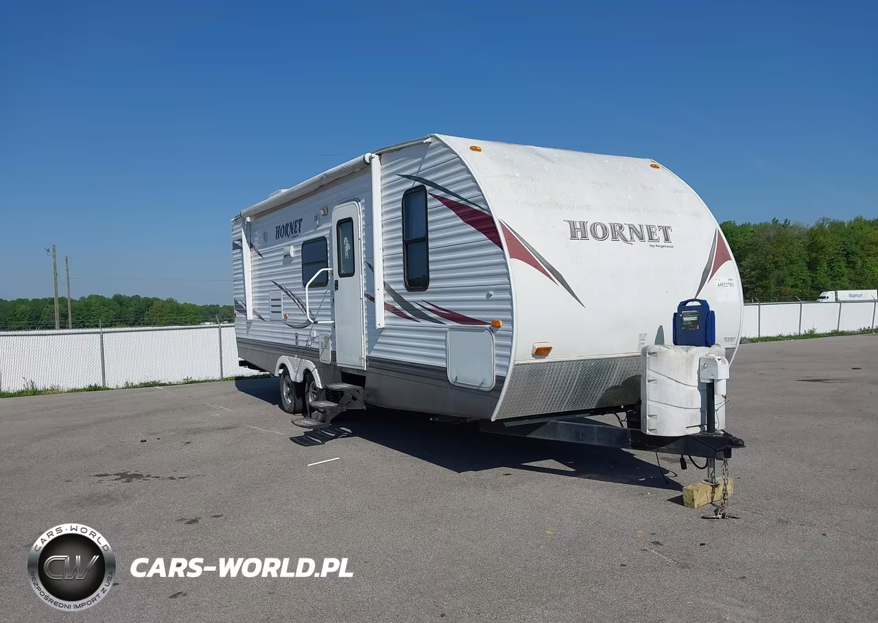 2010 Keystone Hornet
