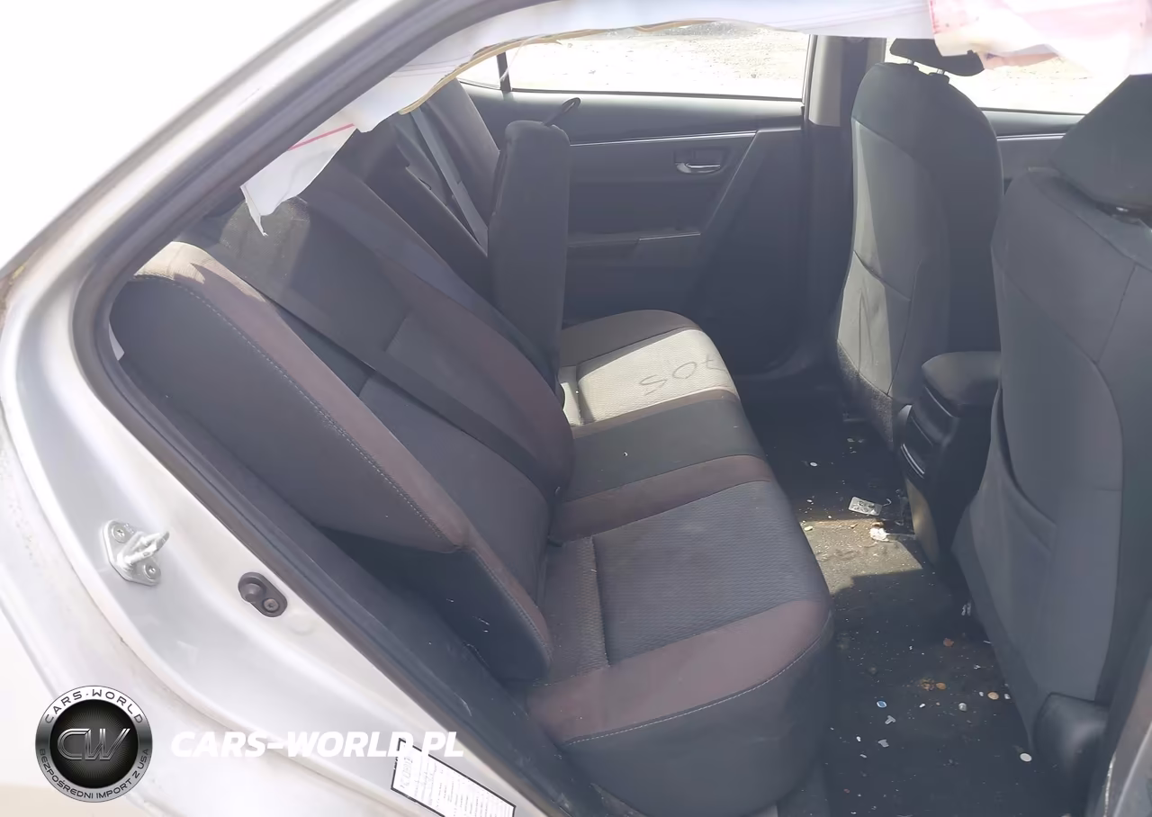 2018 Toyota Corolla Le VIN:2T1BURHEXJC062885 - 8