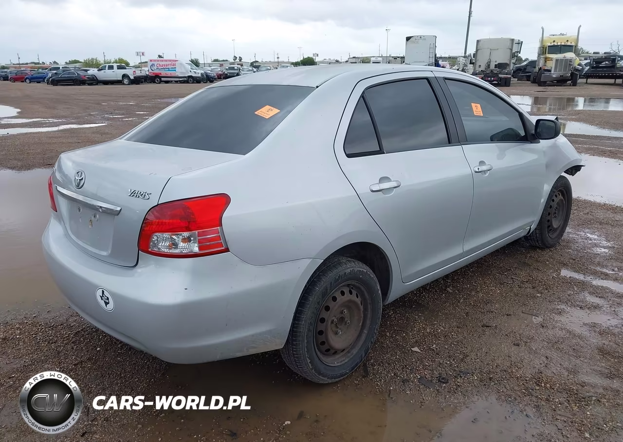 2007 Toyota Yaris VIN:JTDBT923971123862 - 4