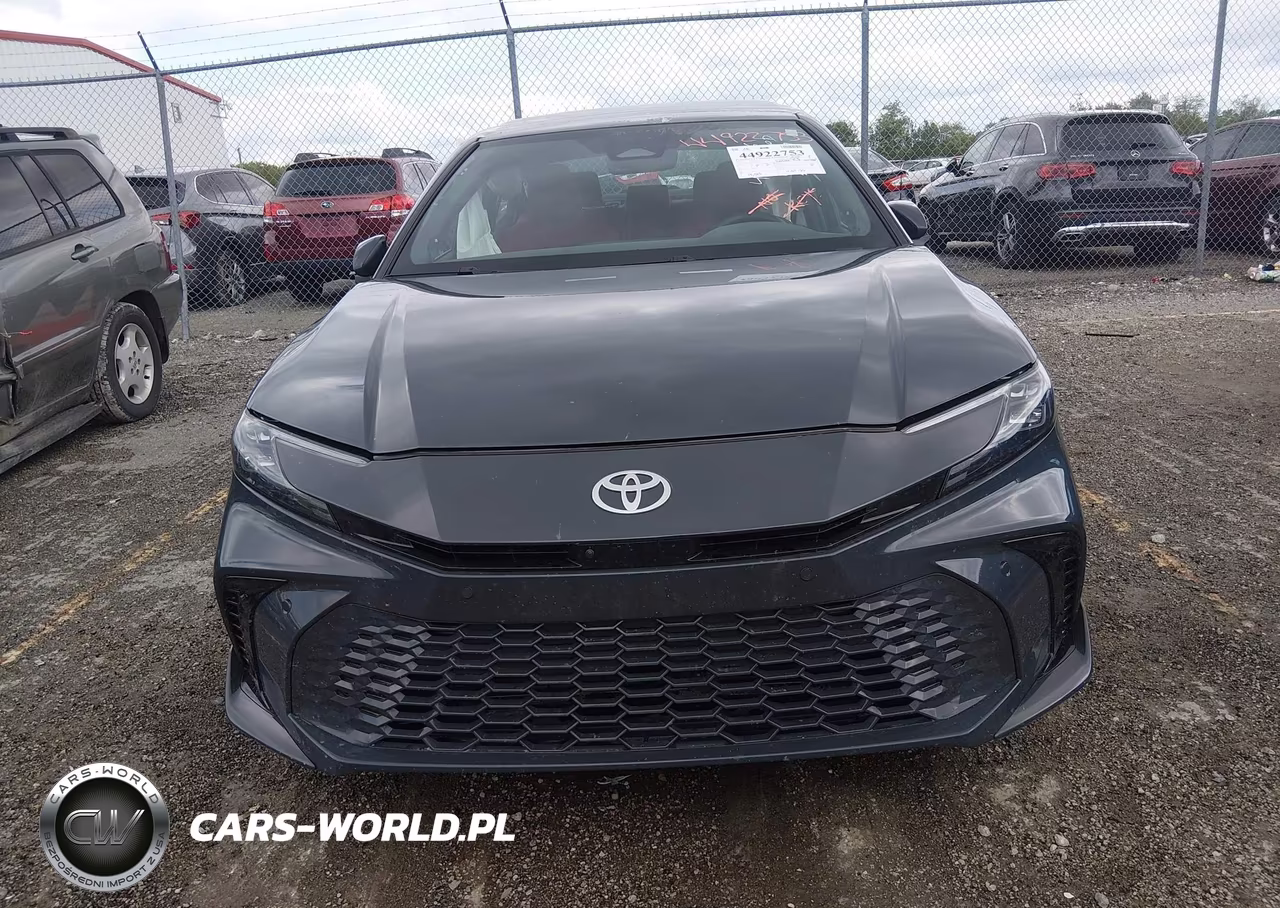 2025 Toyota Camry Xse VIN:4T1DBADK7SU506137 - 12