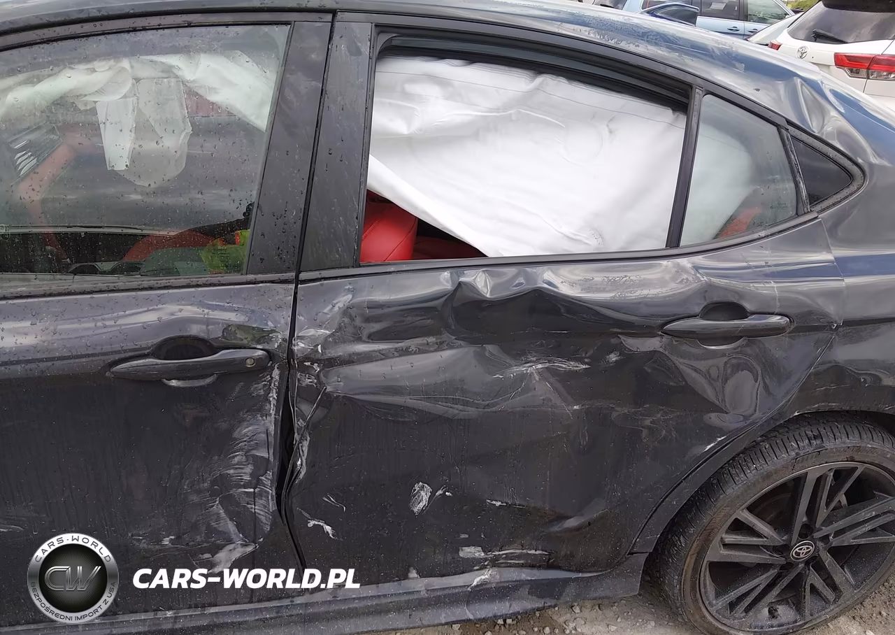 2025 Toyota Camry Xse VIN:4T1DBADK7SU506137 - 17