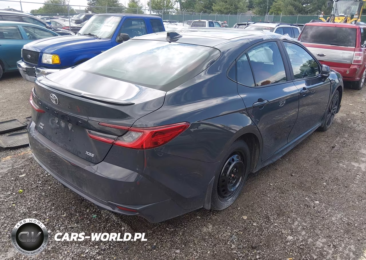 2025 Toyota Camry Xse VIN:4T1DBADK7SU506137 - 4