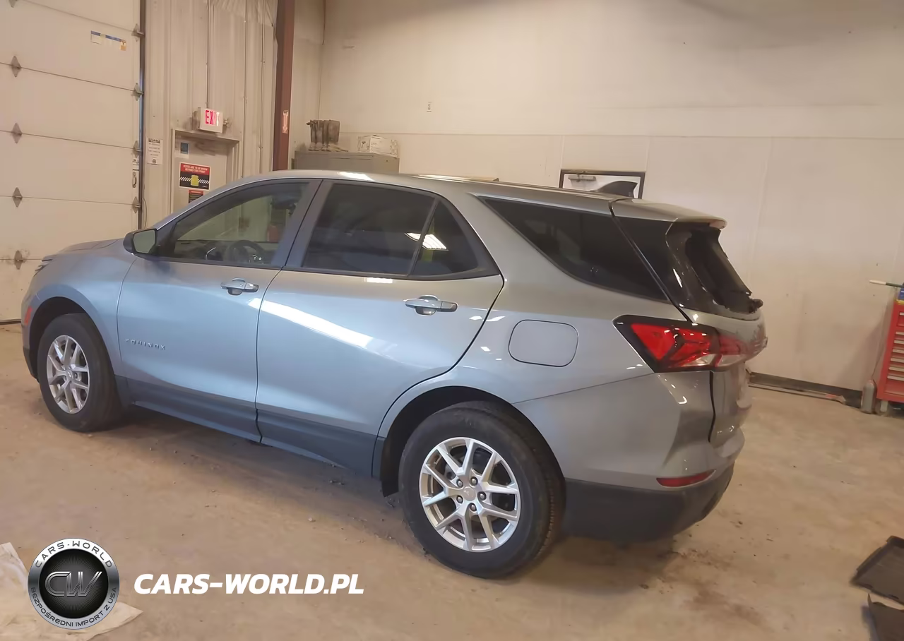 2023 Chevrolet Equinox Awd Ls VIN:3GNAXSEG6PL216148 - 3
